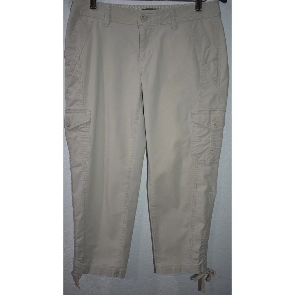 Eddie Bauer Womens 4 Khaki Cargo Capri Pants Drawstring Cuffs Stretch Cotton - Picture 15 of 16